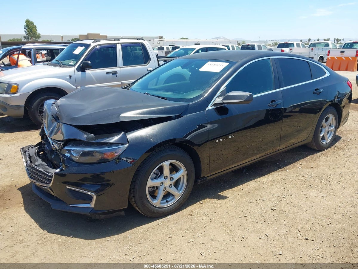 2017 CHEVROLET MALIBU 1FL — снимка 2