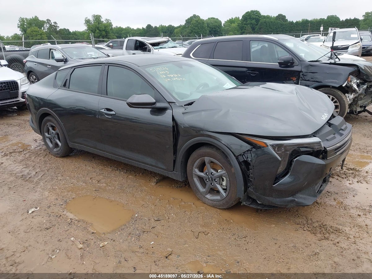 2025 KIA K4 LXS