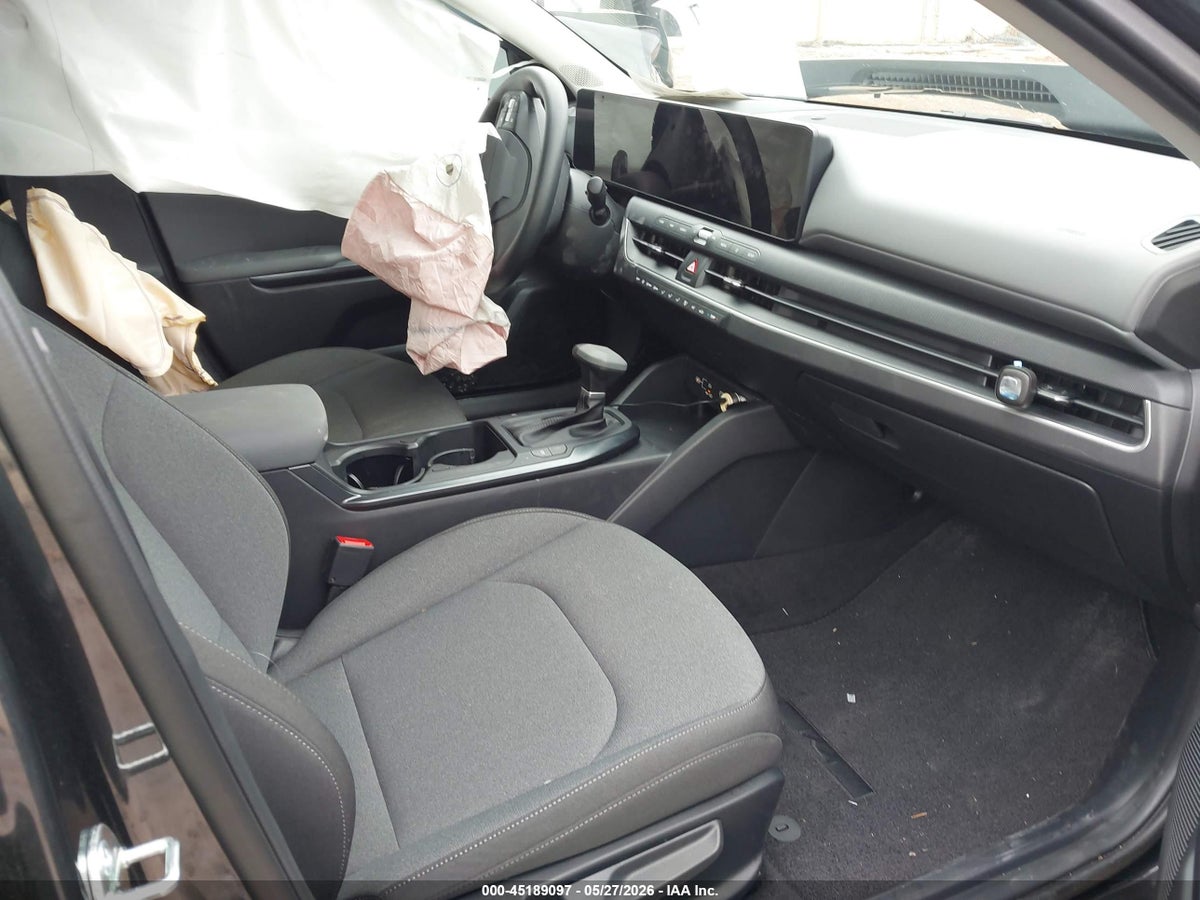 2025 KIA K4 LXS — снимка 5