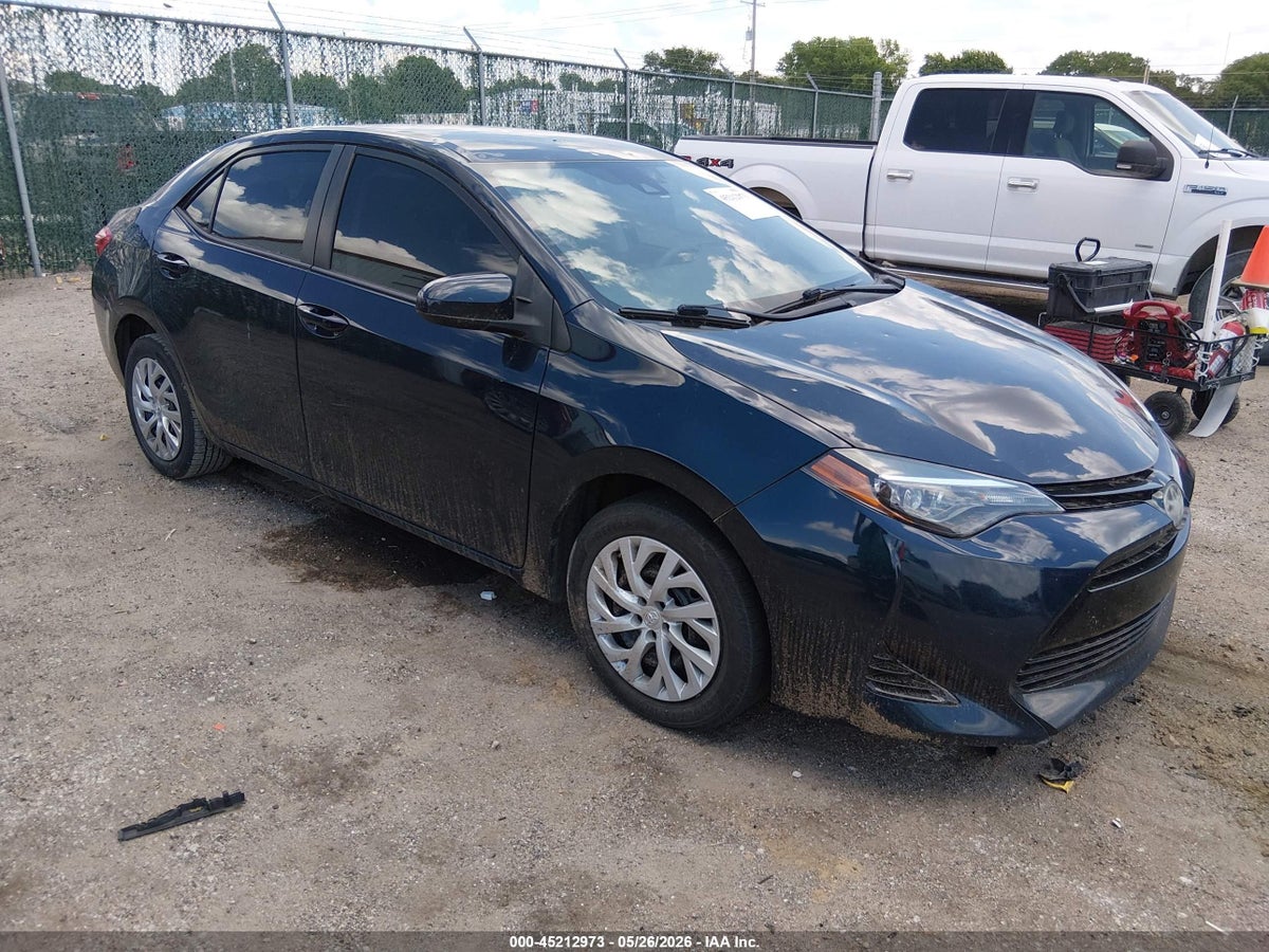 2018 TOYOTA COROLLA LE
