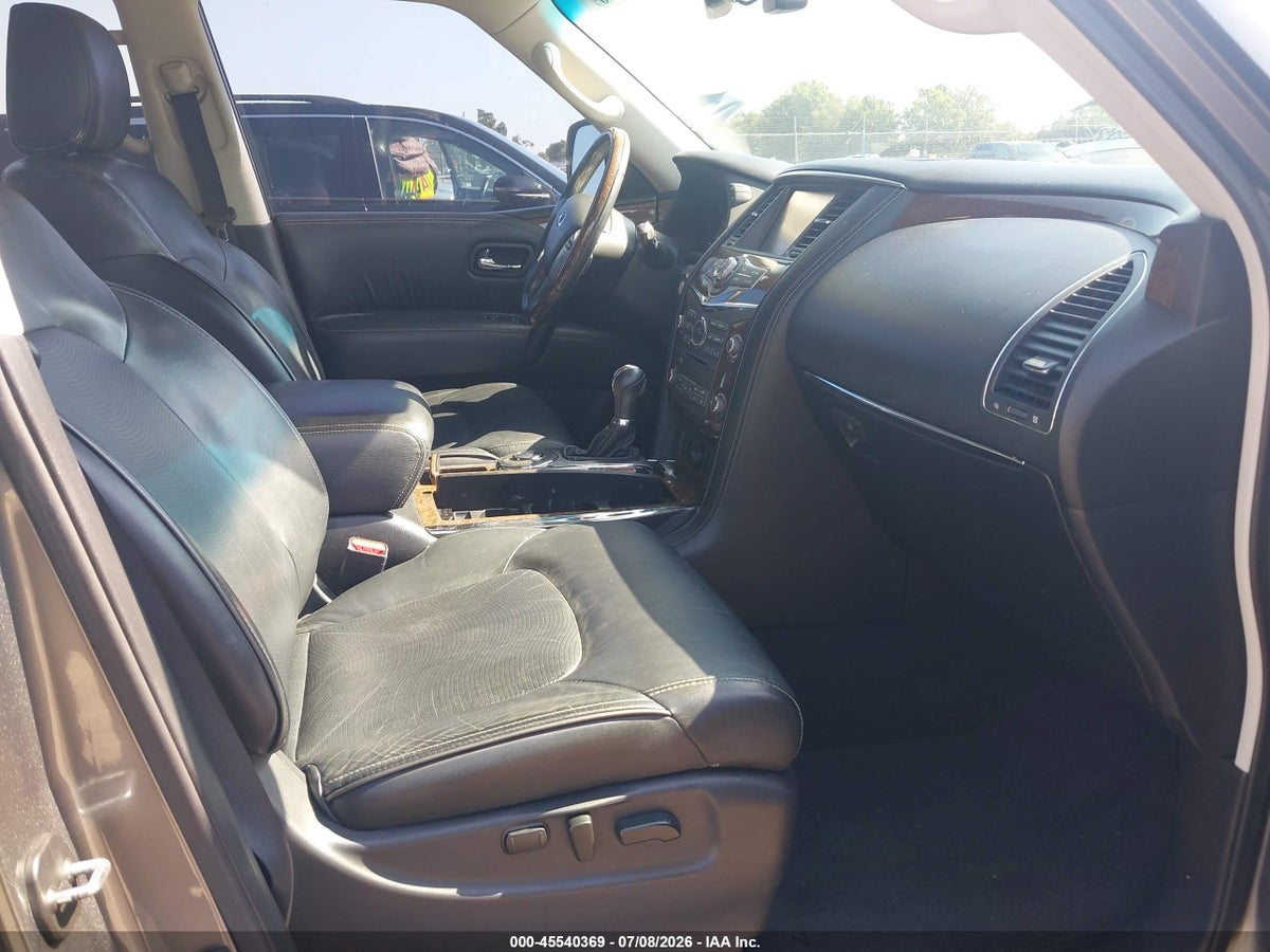 2017 INFINITI QX80 — снимка 5