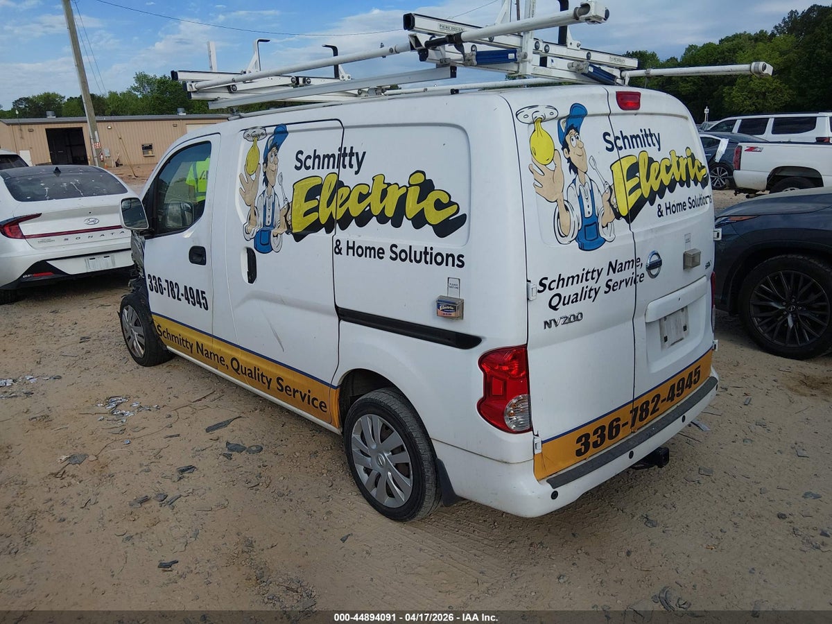 2017 NISSAN NV200 SV — снимка 3