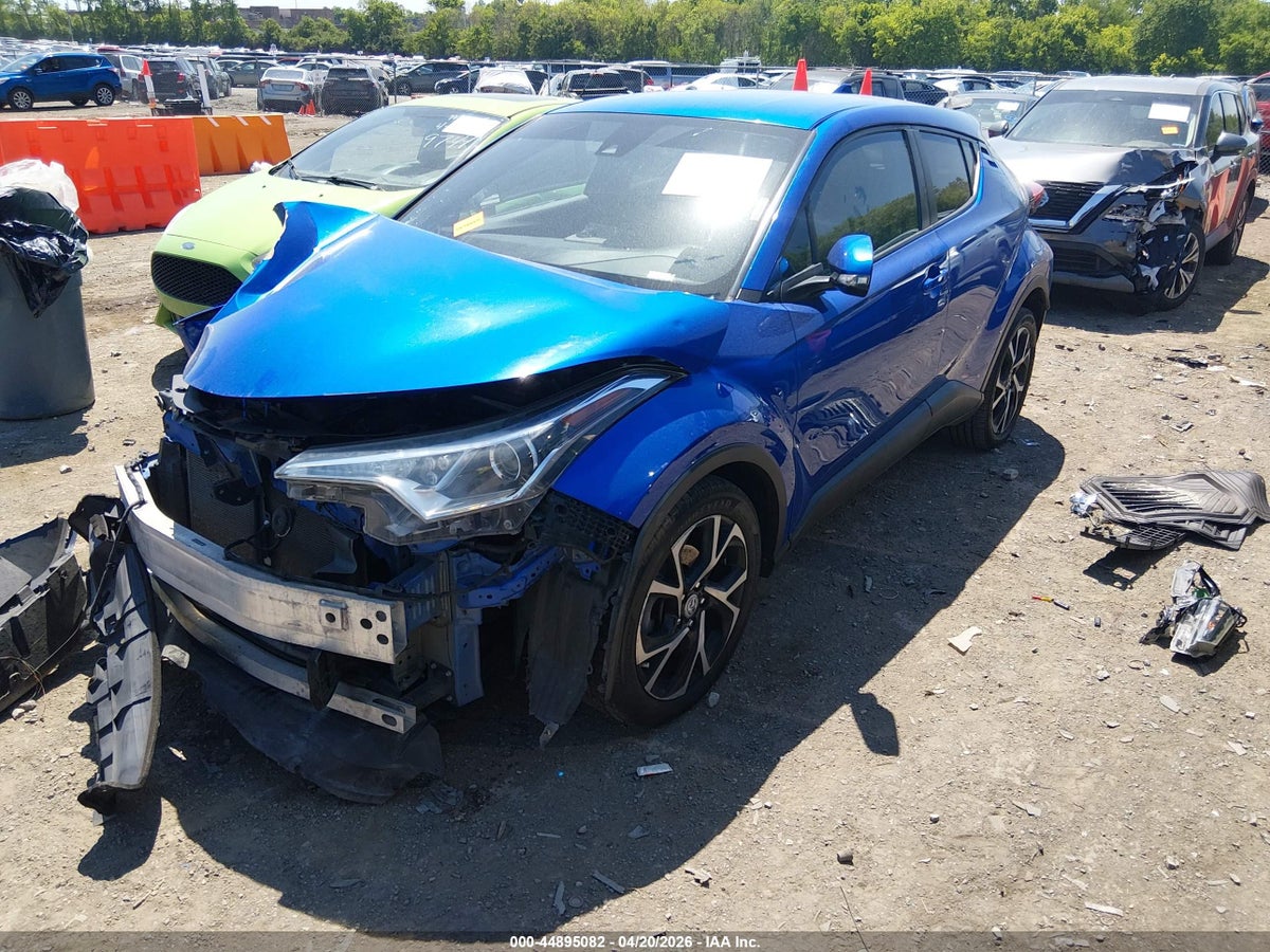 2018 TOYOTA C-HR XLE — снимка 2