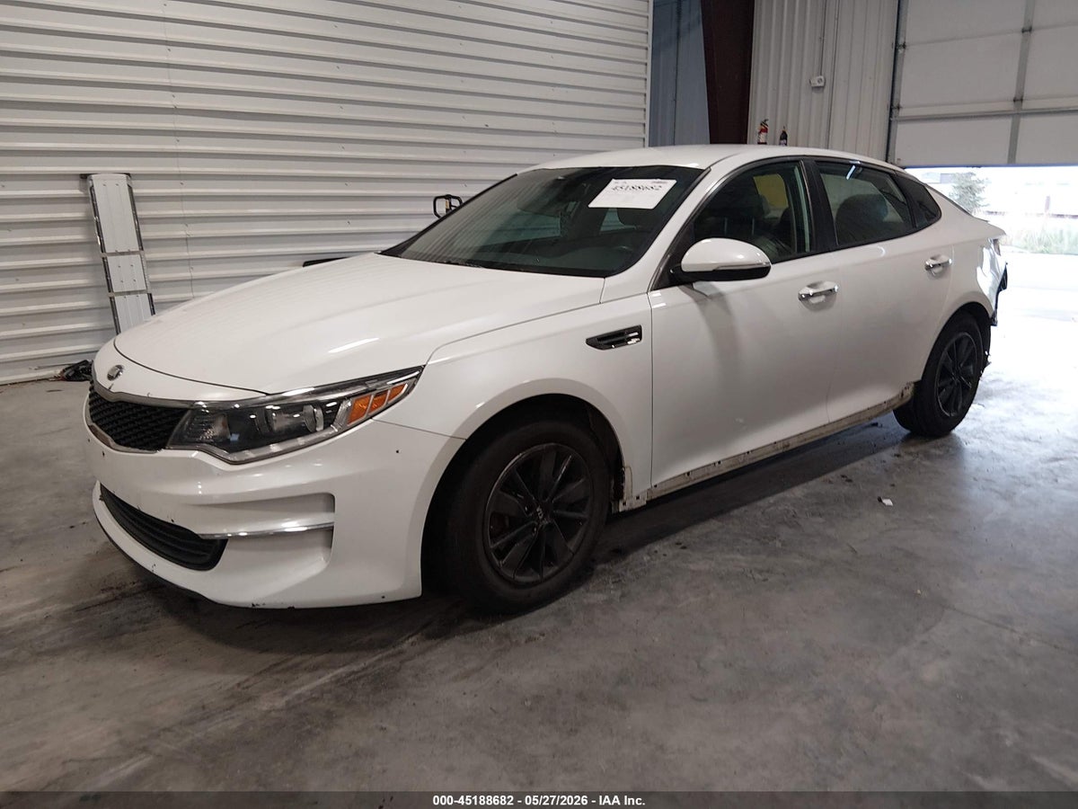 2016 KIA OPTIMA LX — снимка 2