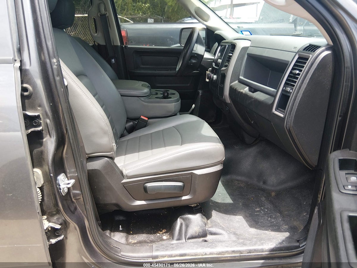 2019 RAM 1500 CLASSIC TRADESMAN 4X2 6'4 BOX — снимка 5