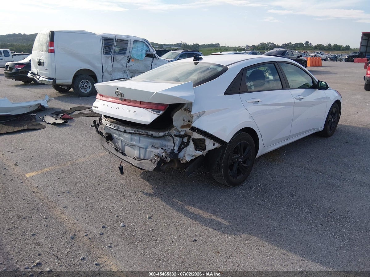 2021 HYUNDAI ELANTRA SEL — снимка 4