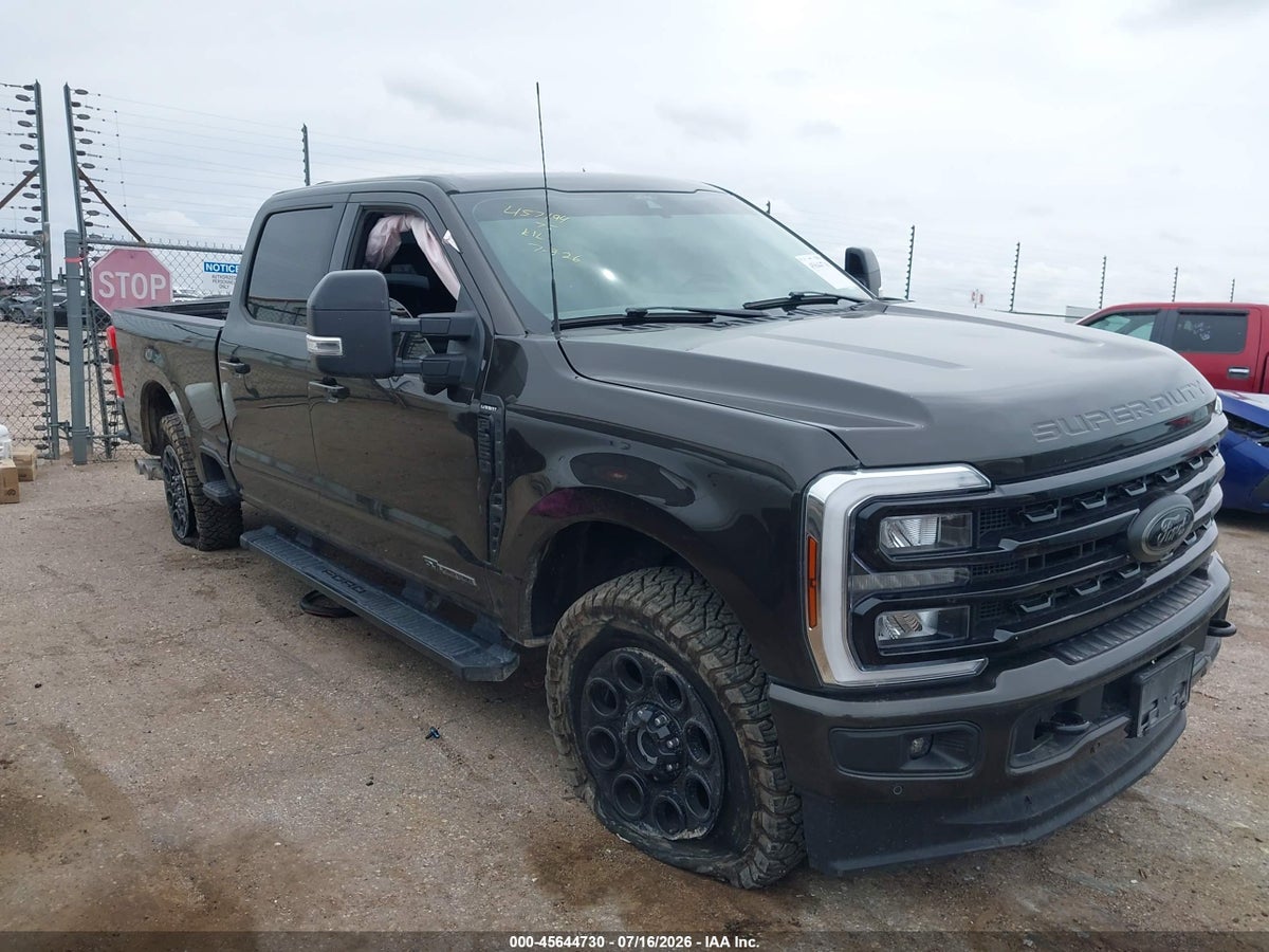 2024 FORD F-250 LARIAT