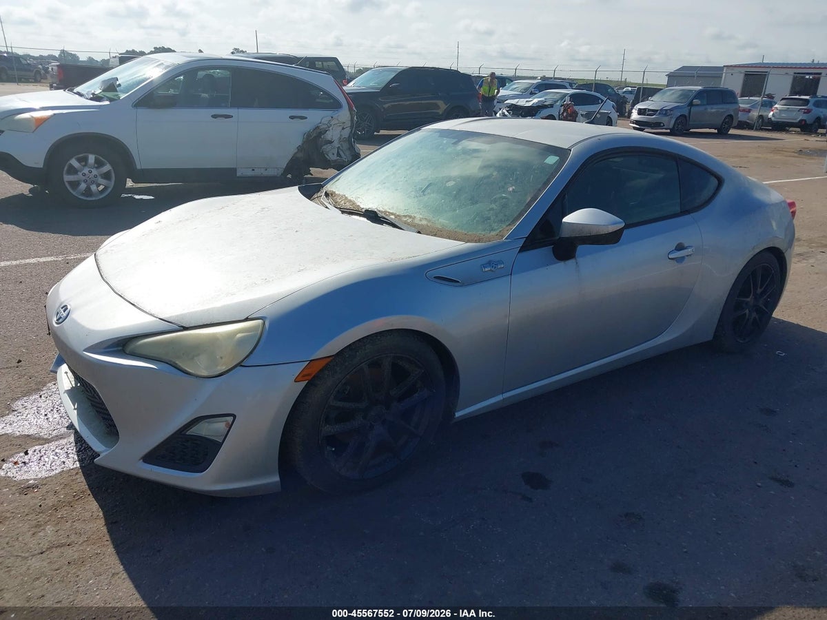 2013 SCION FR-S — снимка 2