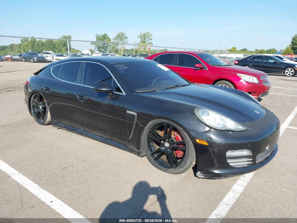 2012 PORSCHE PANAMERA 4