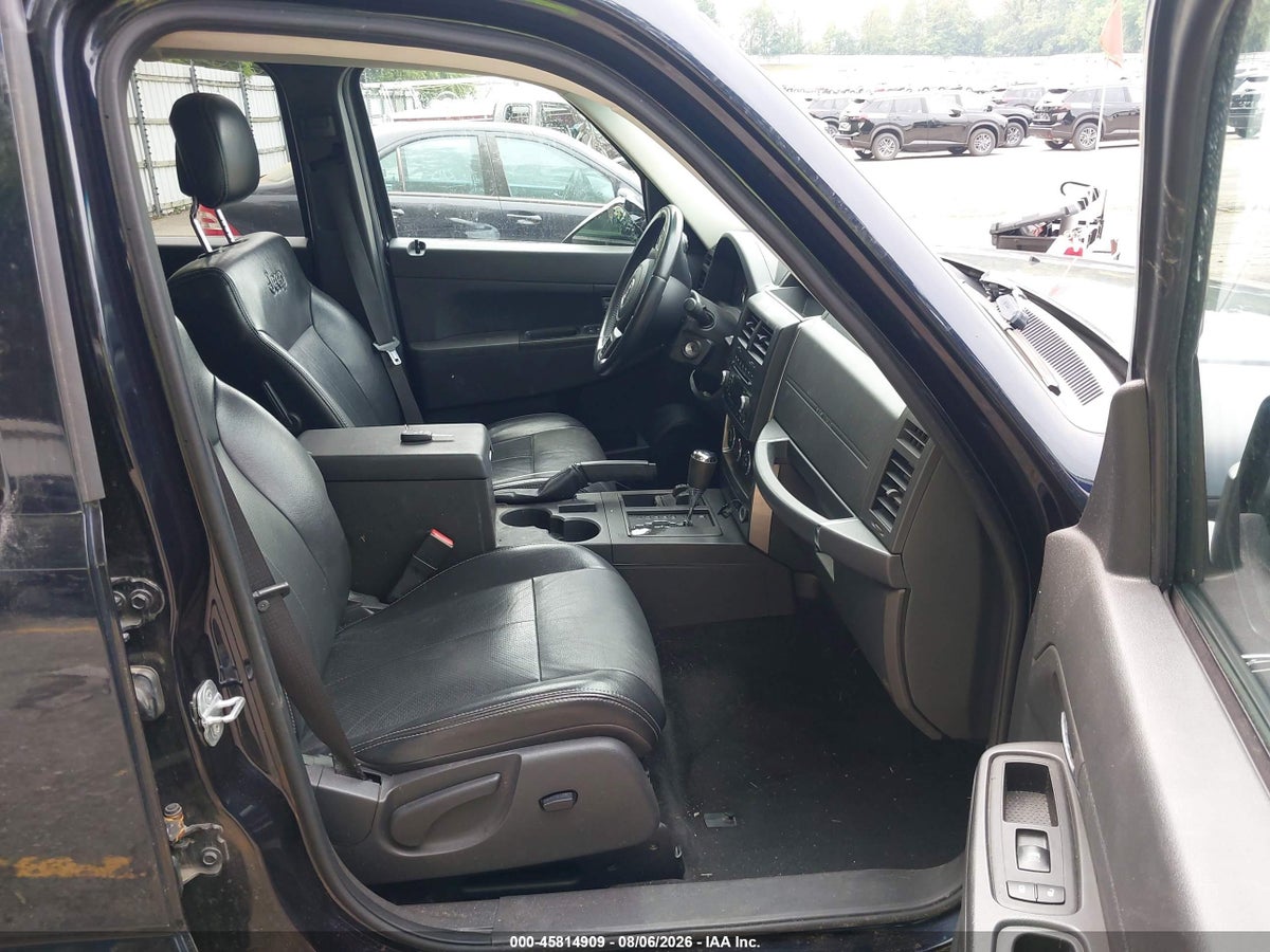 2011 JEEP LIBERTY SPORT — снимка 5