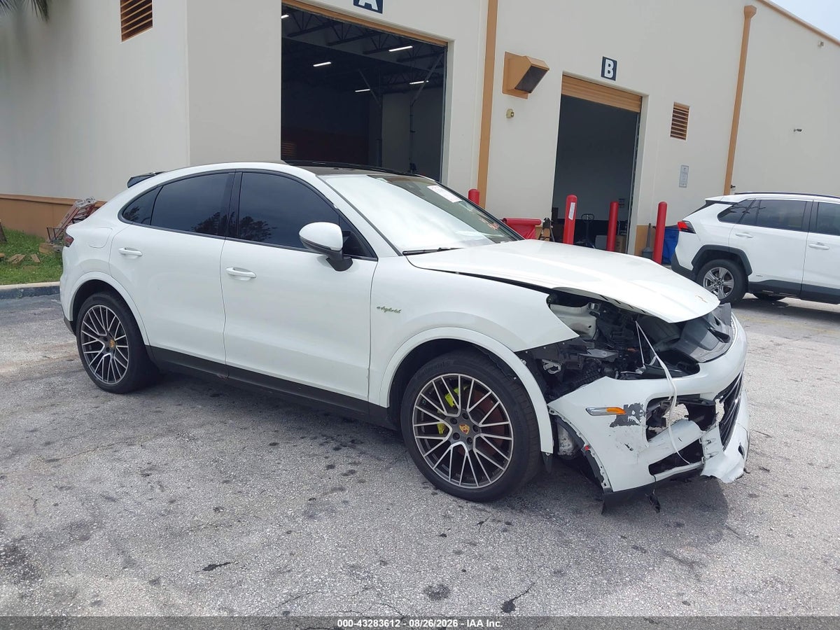 2020 PORSCHE CAYENNE E-HYBRID COUPE