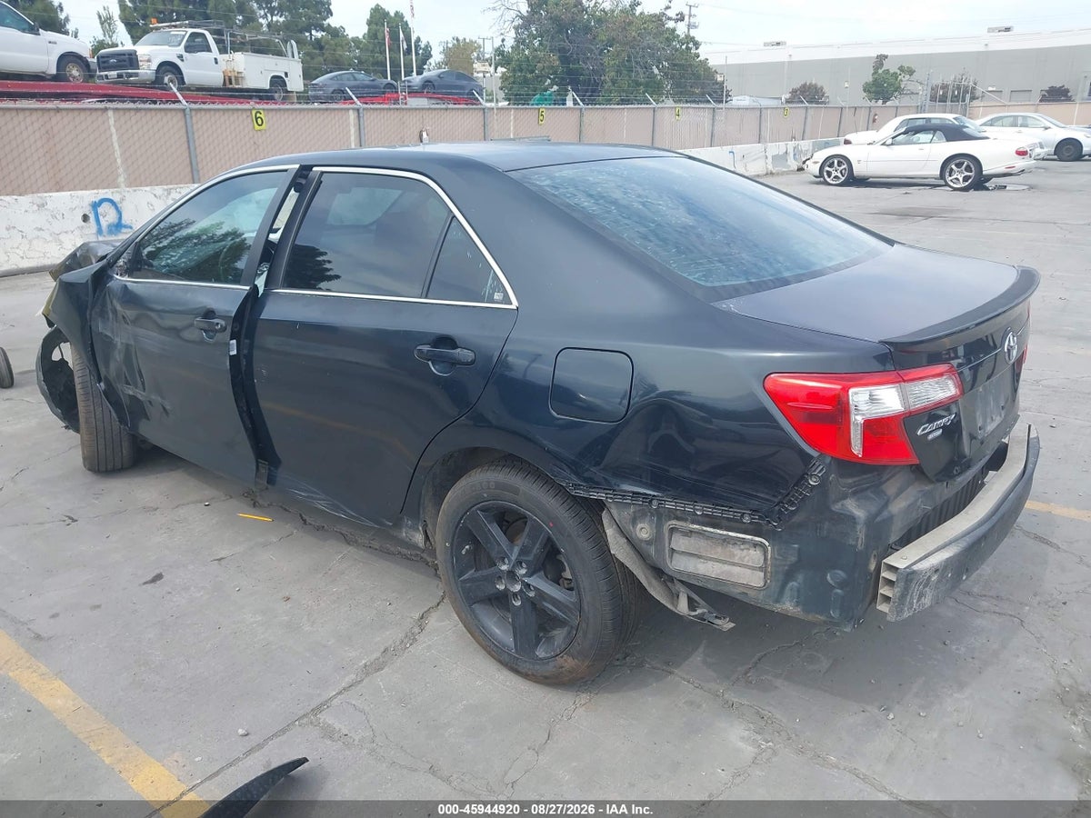 2012 TOYOTA CAMRY SE — снимка 3