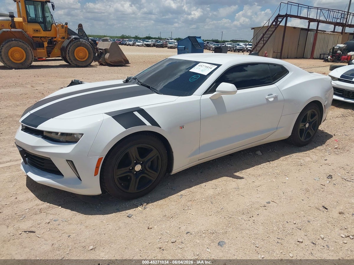 2017 CHEVROLET CAMARO 1LT — снимка 2