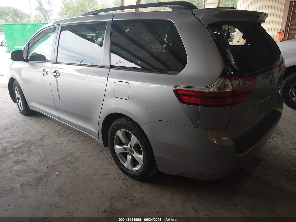 2016 TOYOTA SIENNA LE 8 PASSENGER — снимка 3