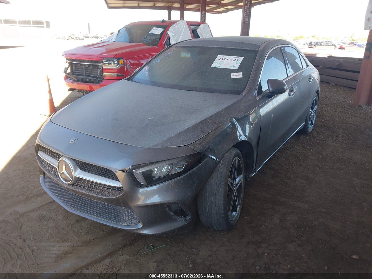 2019 MERCEDES-BENZ A 220 — снимка 2