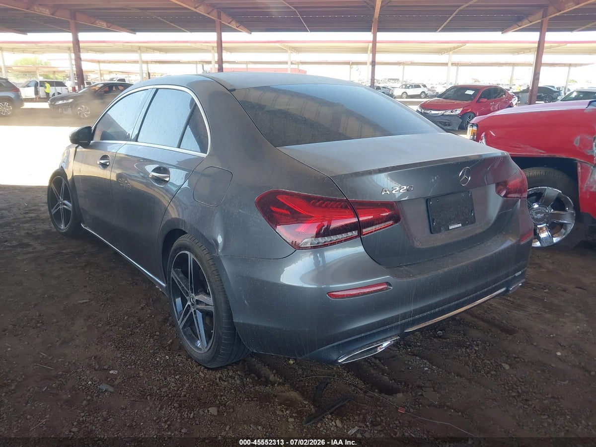 2019 MERCEDES-BENZ A 220 — снимка 3