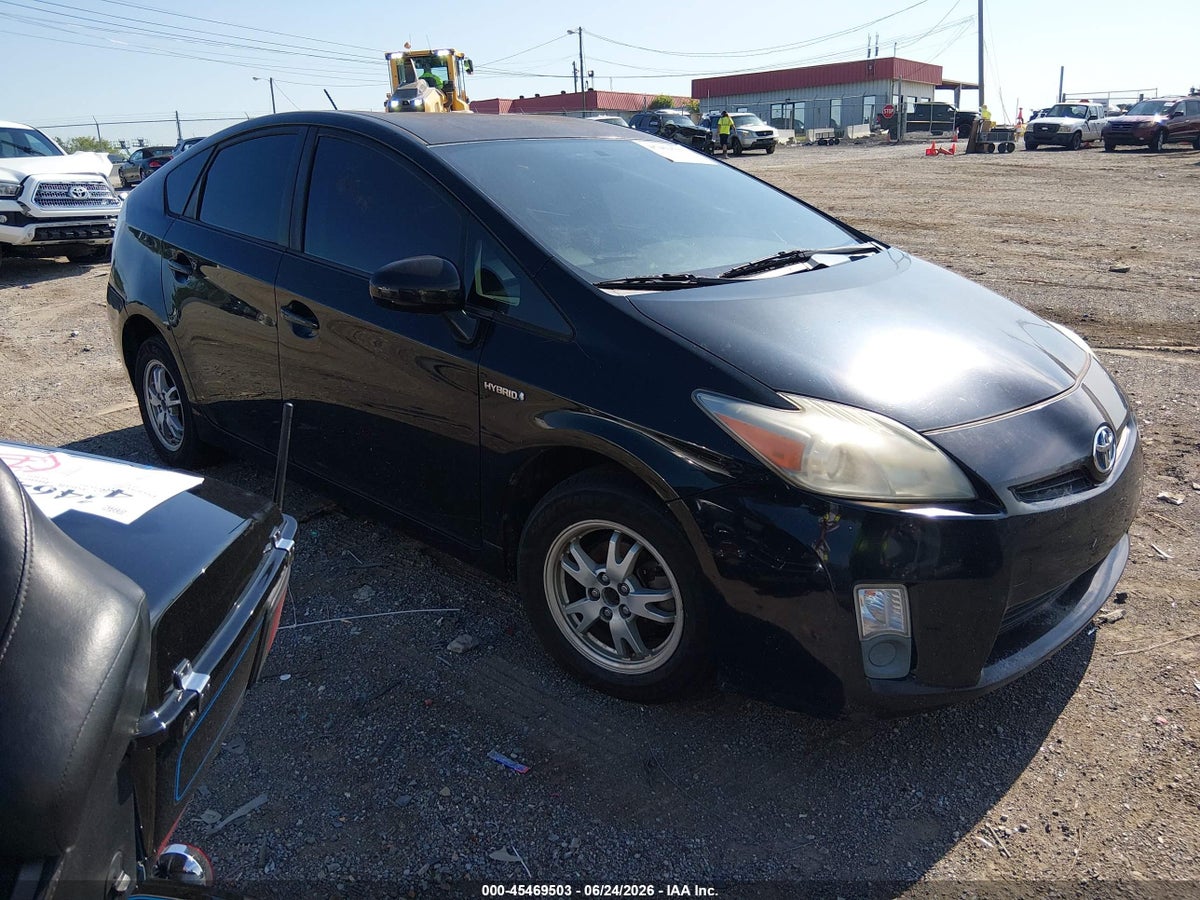 2011 TOYOTA PRIUS THREE