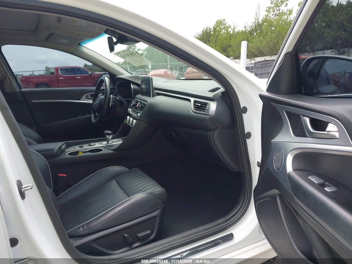 2020 GENESIS G70 2.0T RWD — снимка 5