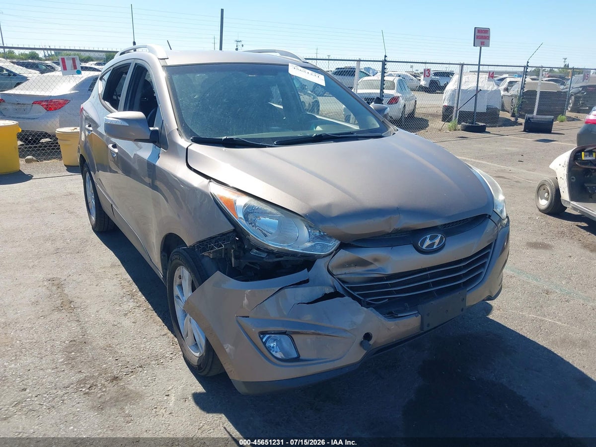 2013 HYUNDAI TUCSON GLS