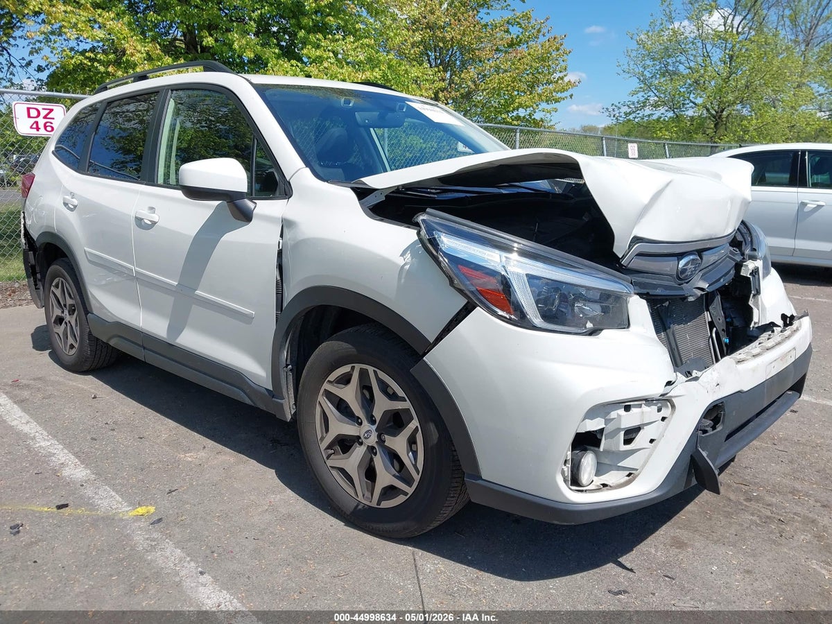2021 SUBARU FORESTER PREMIUM
