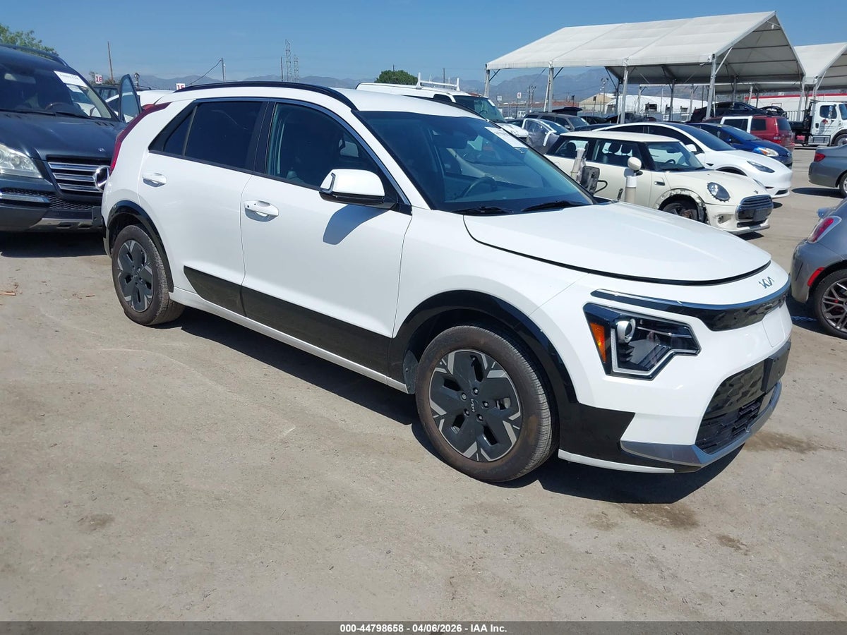 2025 KIA NIRO EV WIND