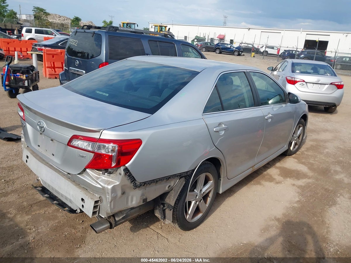 2014 TOYOTA CAMRY SE — снимка 4