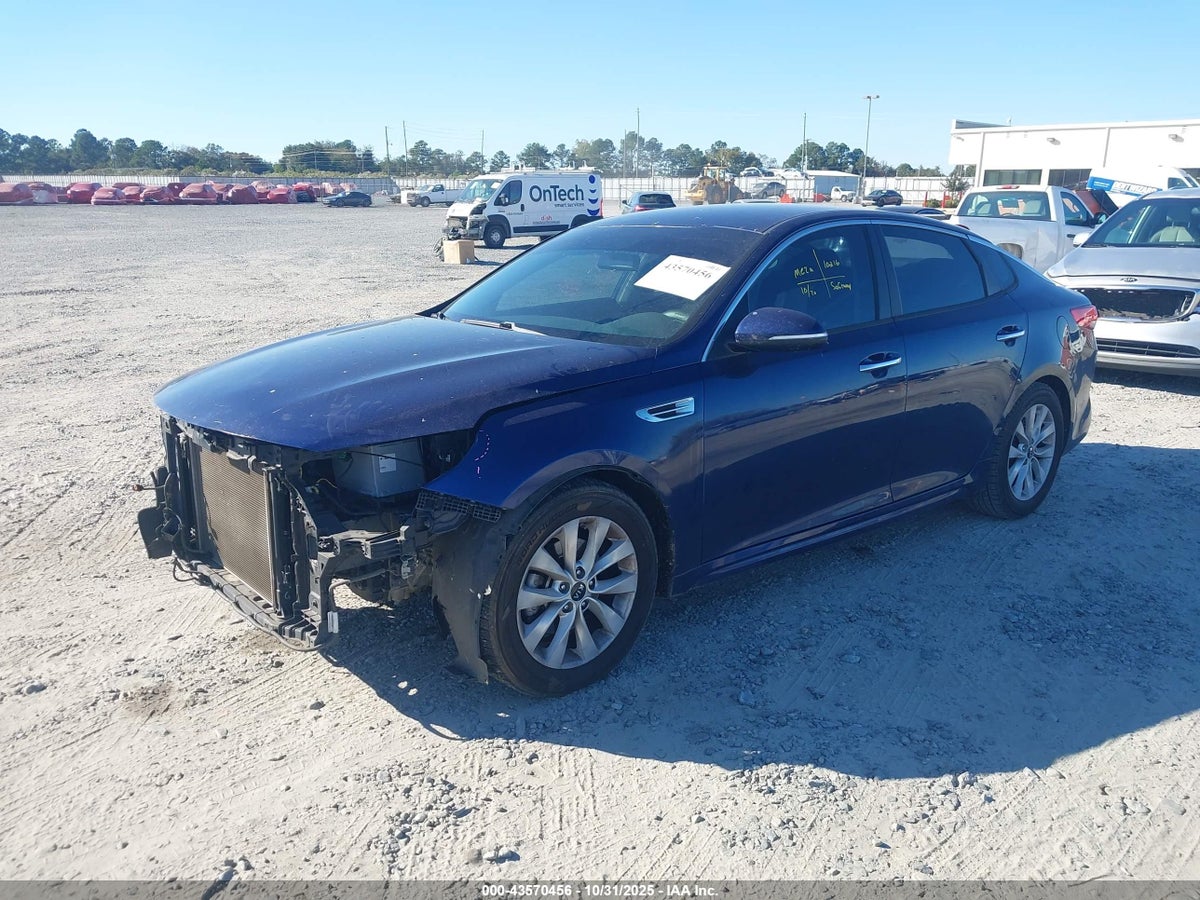 2017 KIA OPTIMA LX — снимка 2