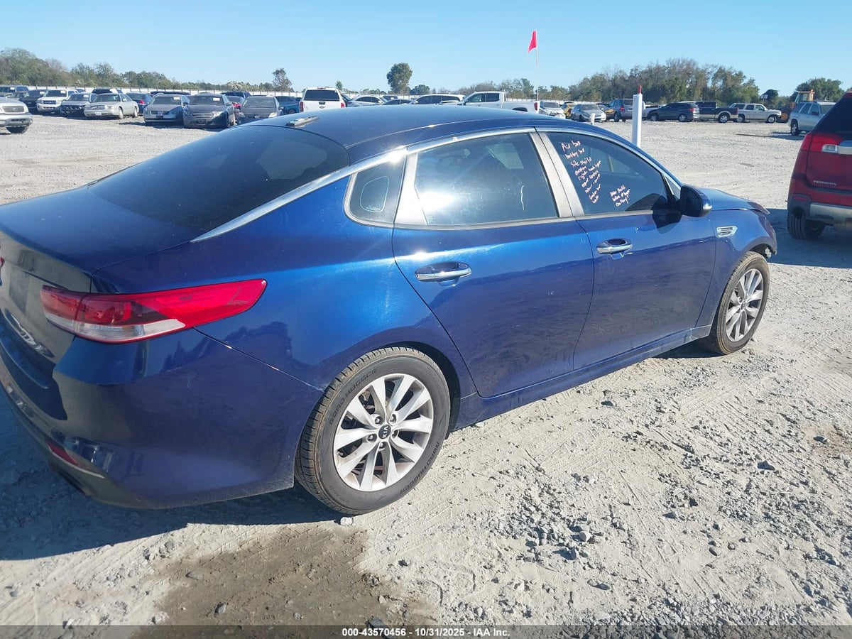 2017 KIA OPTIMA LX — снимка 4