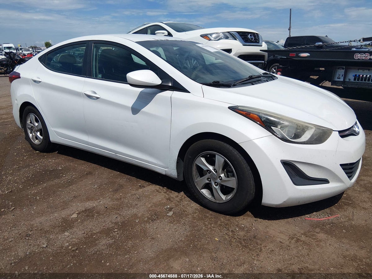 2015 HYUNDAI ELANTRA SE