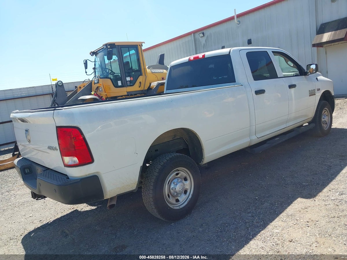 2017 RAM 2500 TRADESMAN 4X4 8' BOX — снимка 4