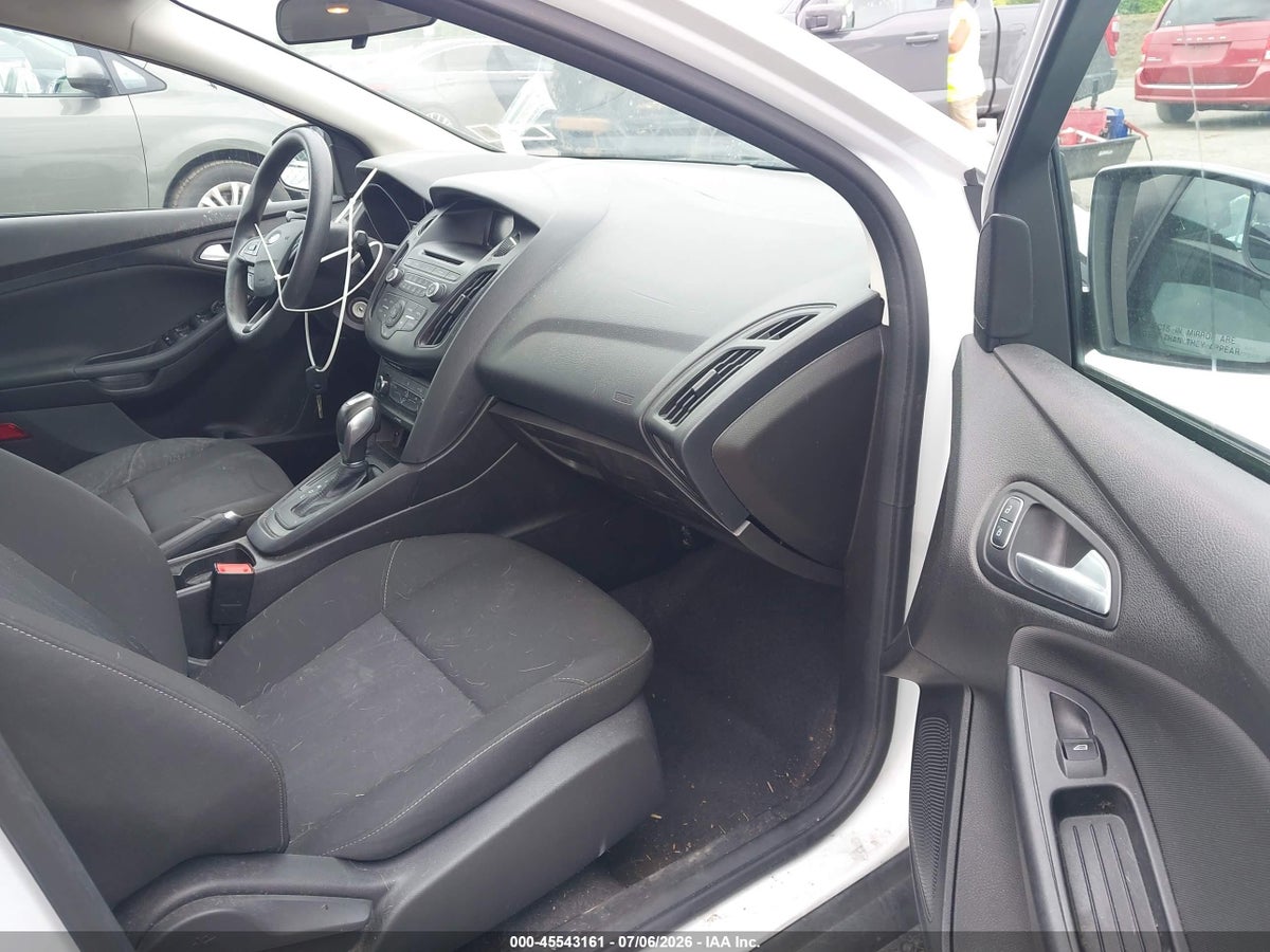 2015 FORD FOCUS SE — снимка 5