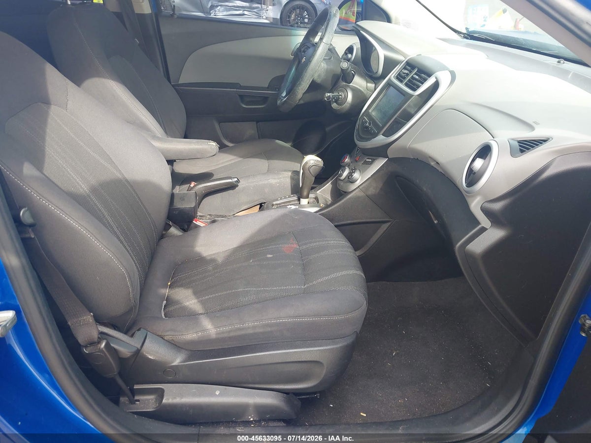 2017 CHEVROLET SONIC LT AUTO — снимка 5