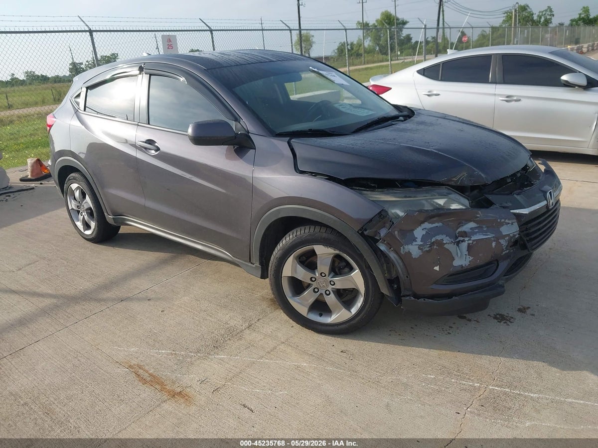 2017 HONDA HR-V LX