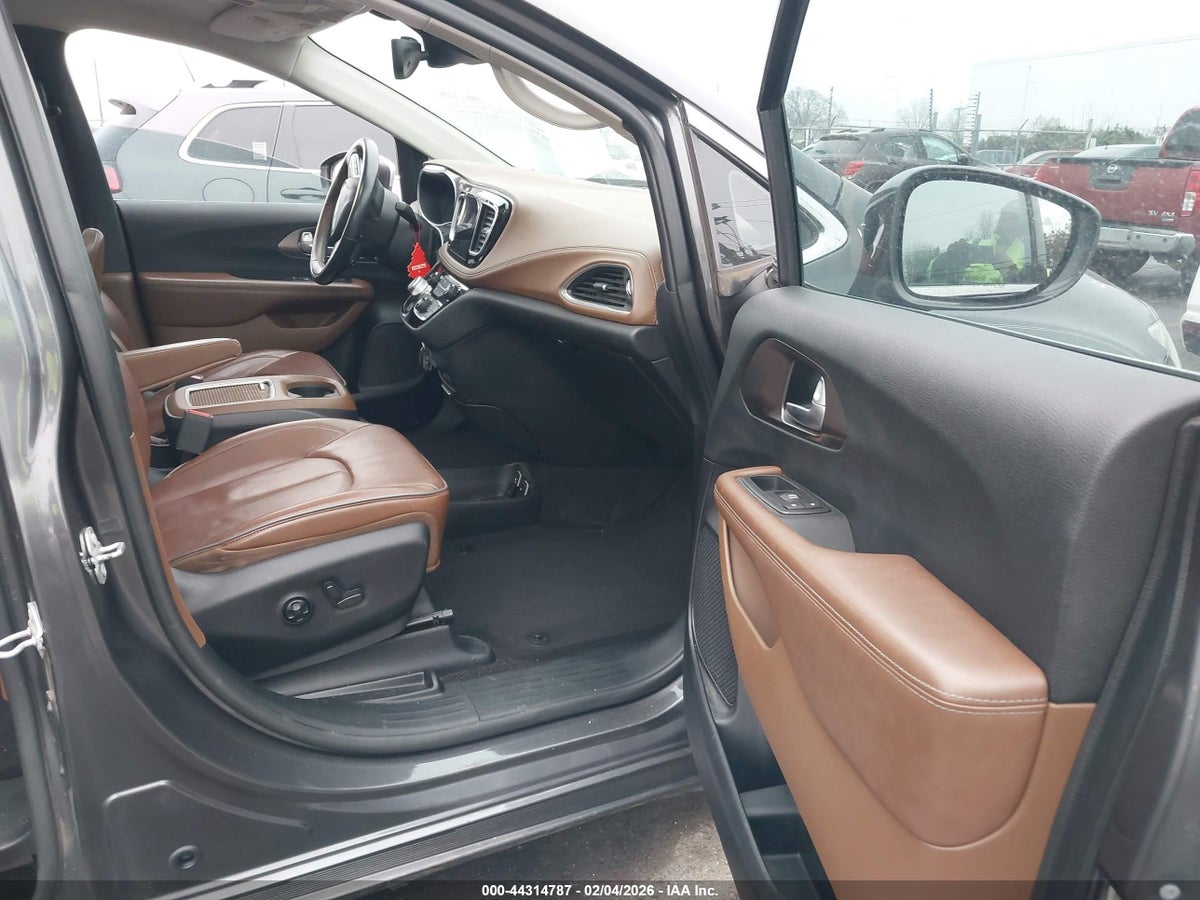 2017 CHRYSLER PACIFICA LIMITED — снимка 5