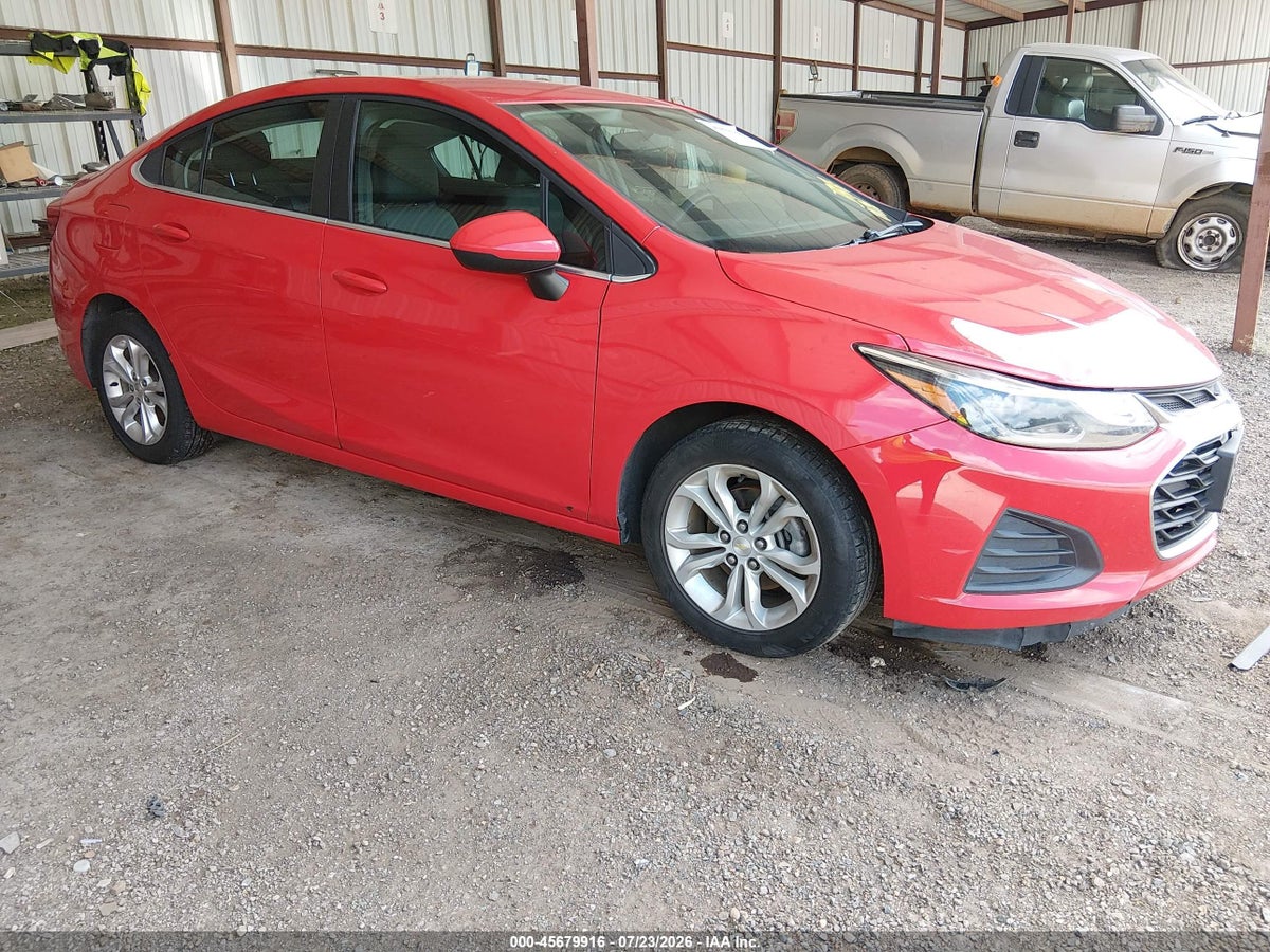 2019 CHEVROLET CRUZE LT
