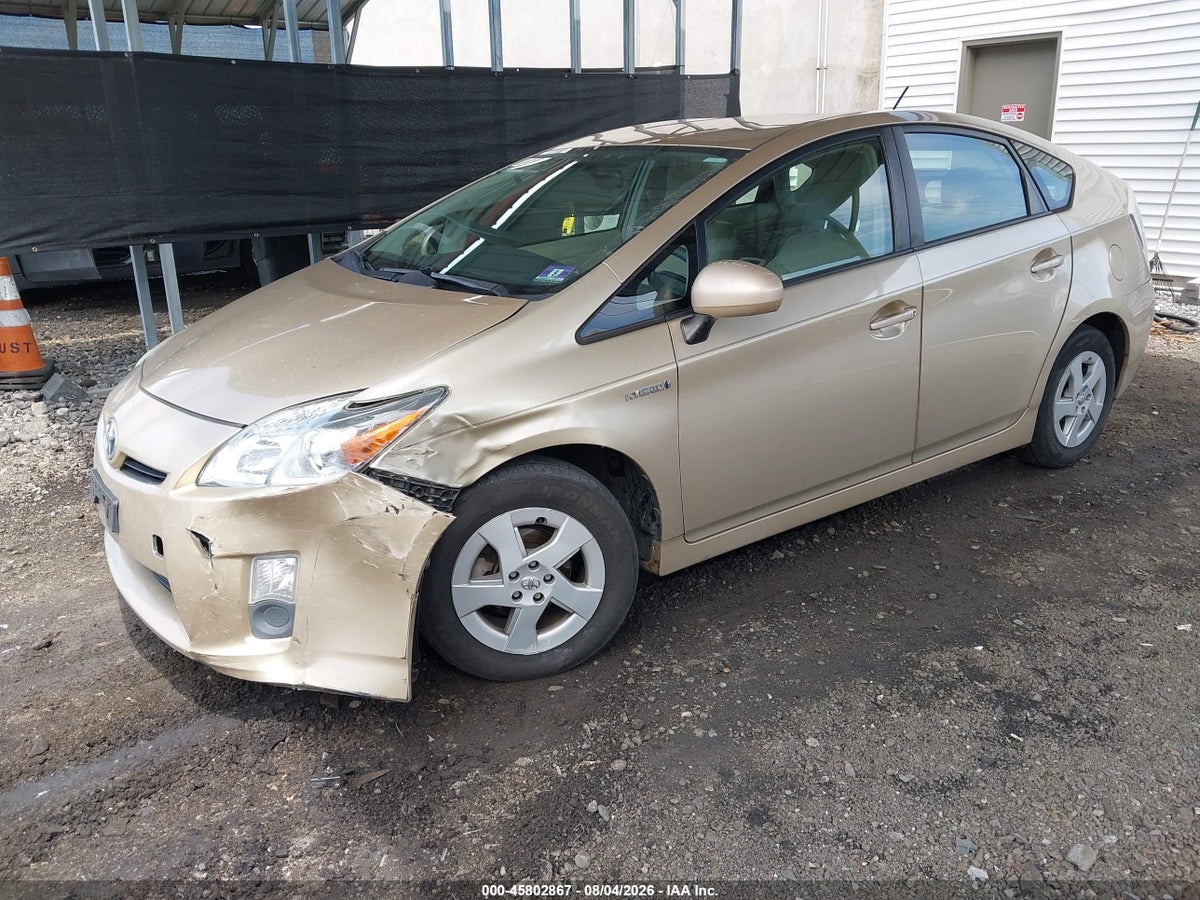2011 TOYOTA PRIUS THREE — снимка 2