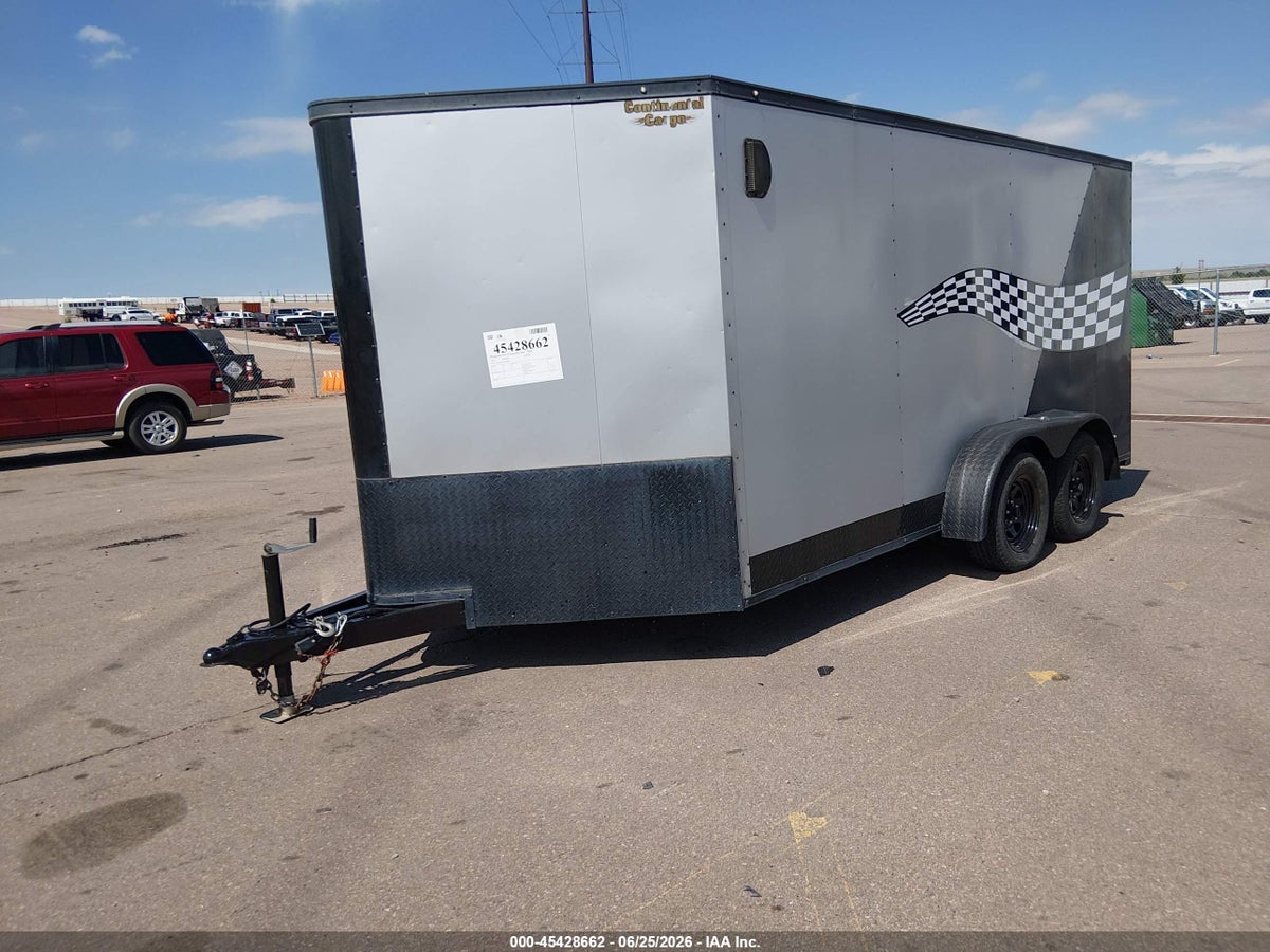2025 TRAILER TRIPLE GGG ENCLOSED DUAL AXLE — снимка 2