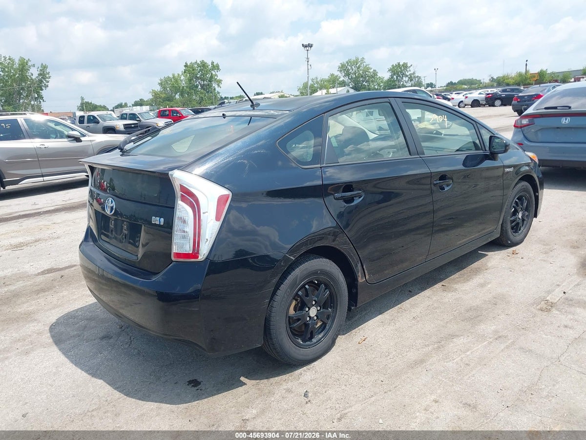2014 TOYOTA PRIUS TWO — снимка 4