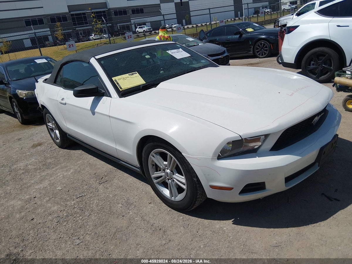 2012 FORD MUSTANG V6