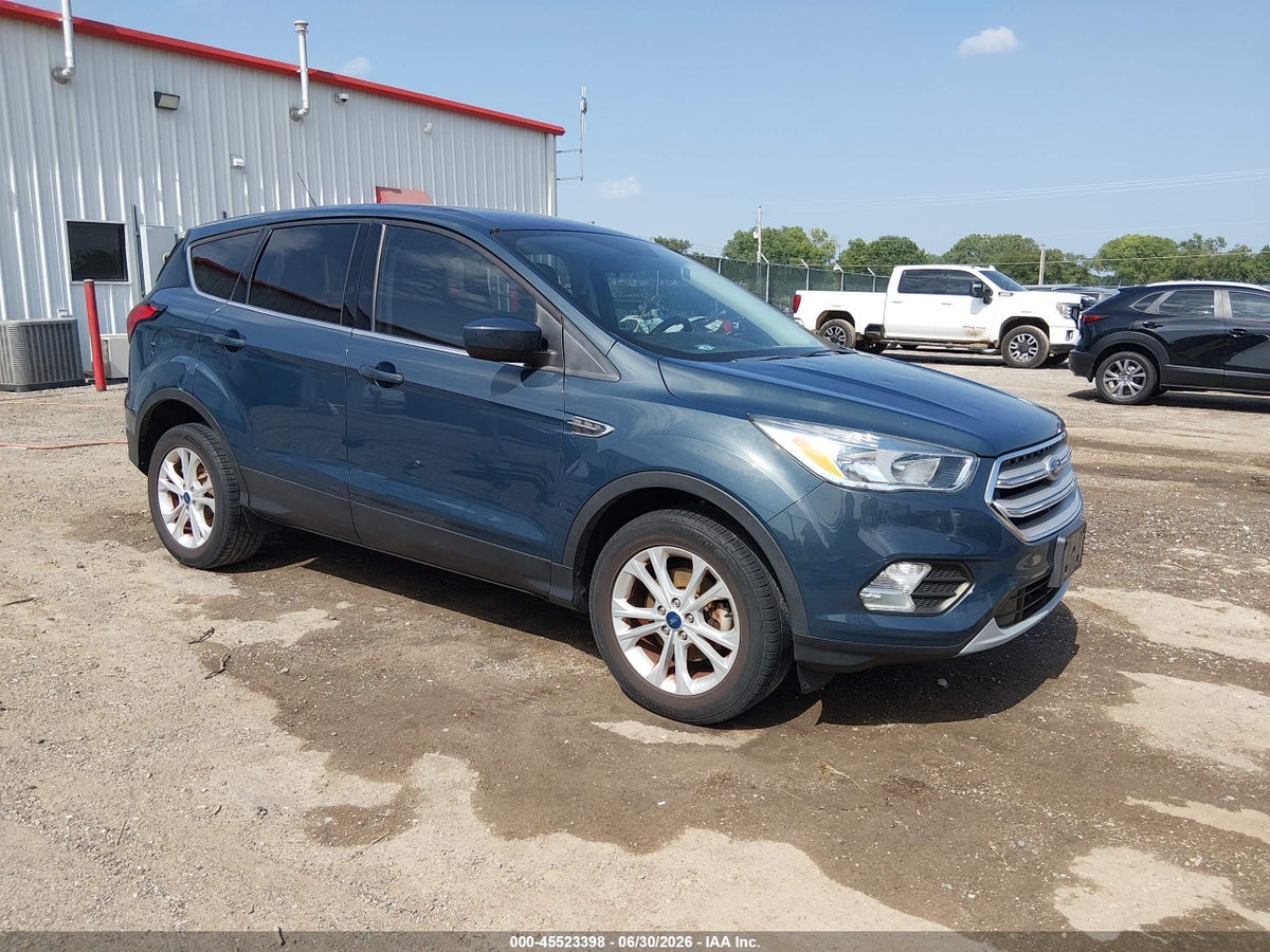 2019 FORD ESCAPE SE