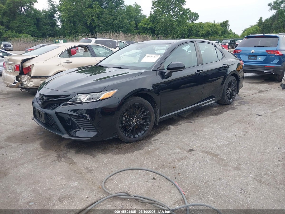 2020 TOYOTA CAMRY SE NIGHTSHADE EDITION — снимка 2
