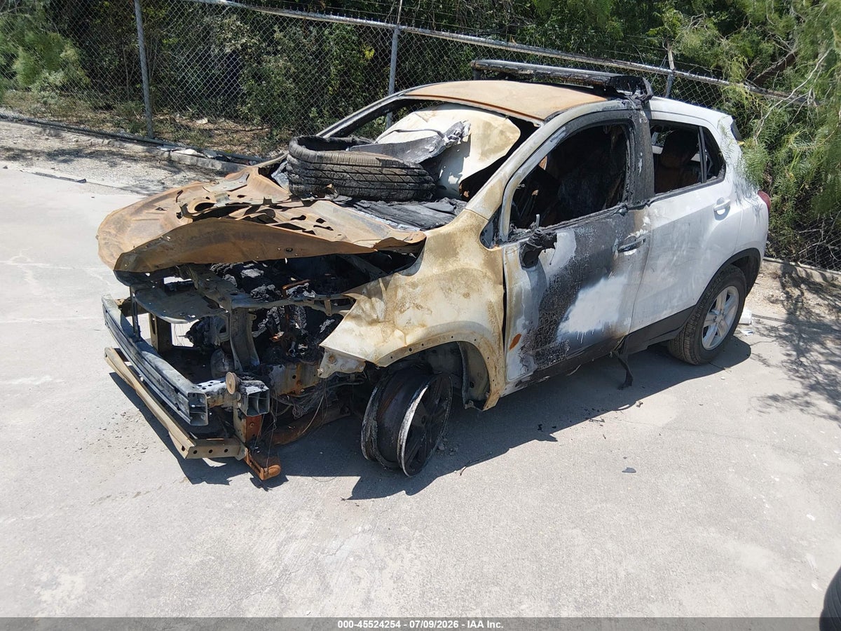 2020 CHEVROLET TRAX FWD LS — снимка 2