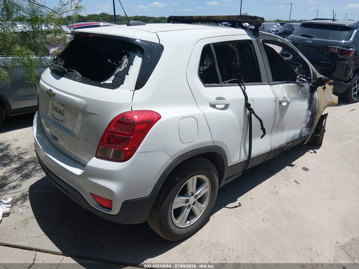 2020 CHEVROLET TRAX FWD LS — снимка 4