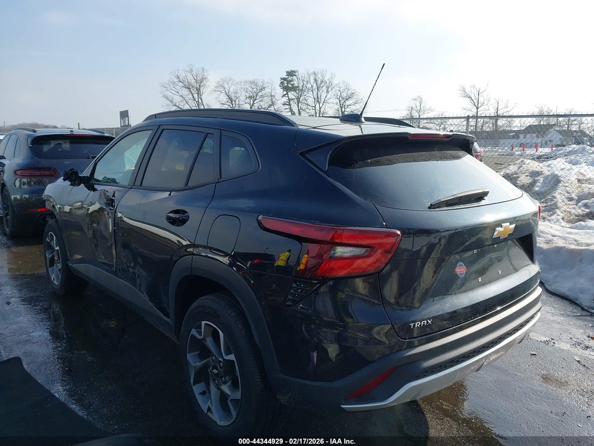 2025 CHEVROLET TRAX FWD LT — снимка 3