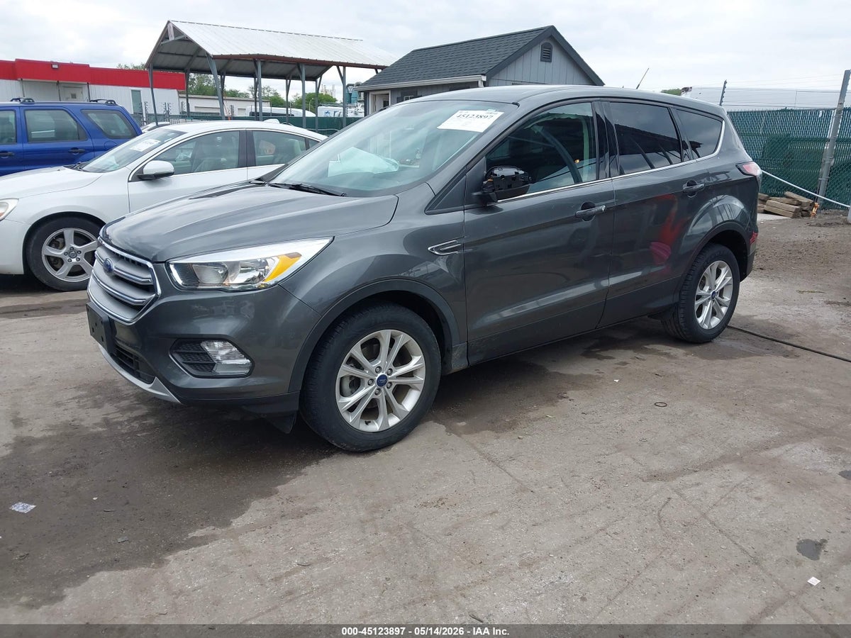 2017 FORD ESCAPE SE — снимка 2