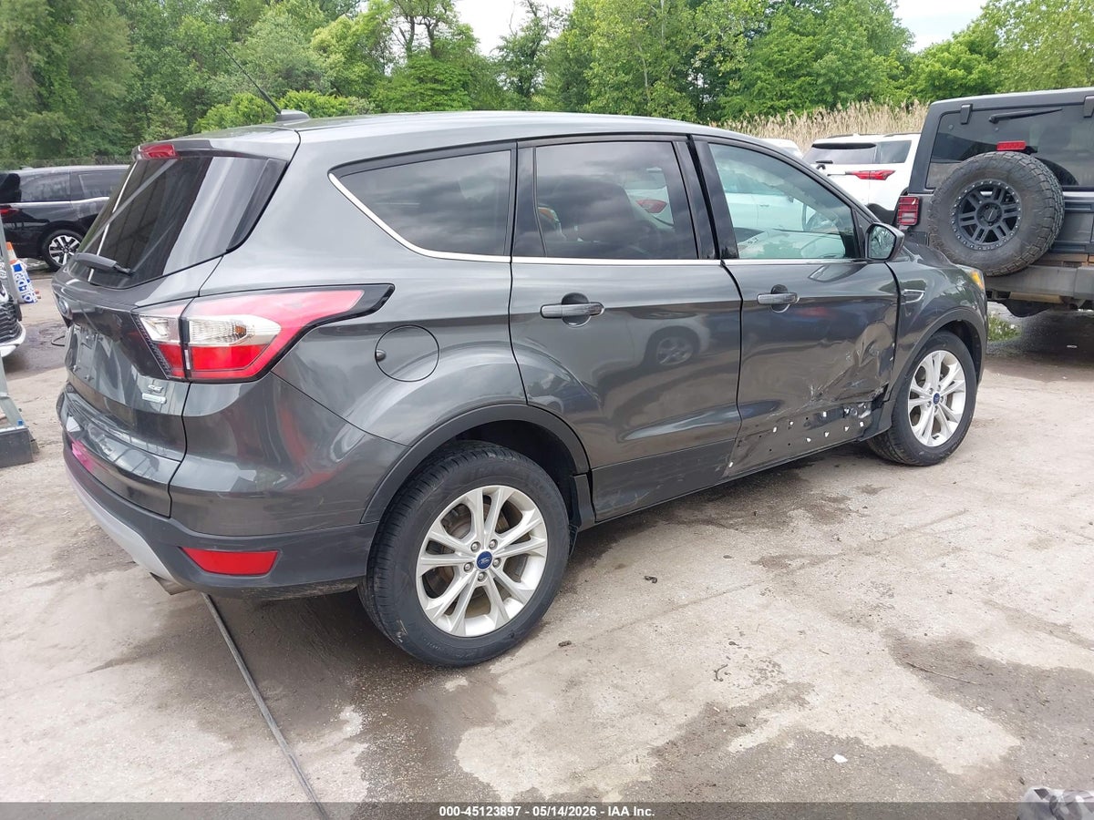2017 FORD ESCAPE SE — снимка 4