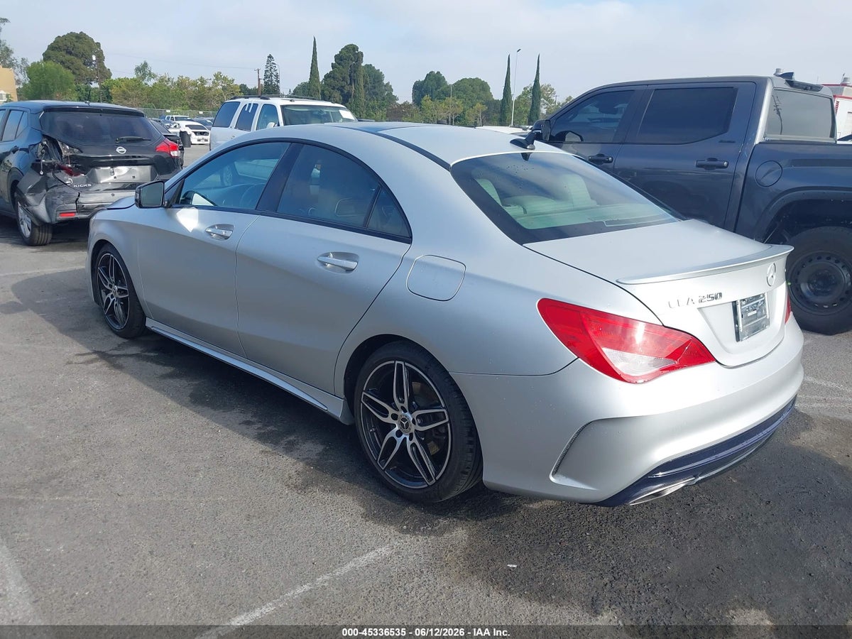 2018 MERCEDES-BENZ CLA 250 4MATIC — снимка 3