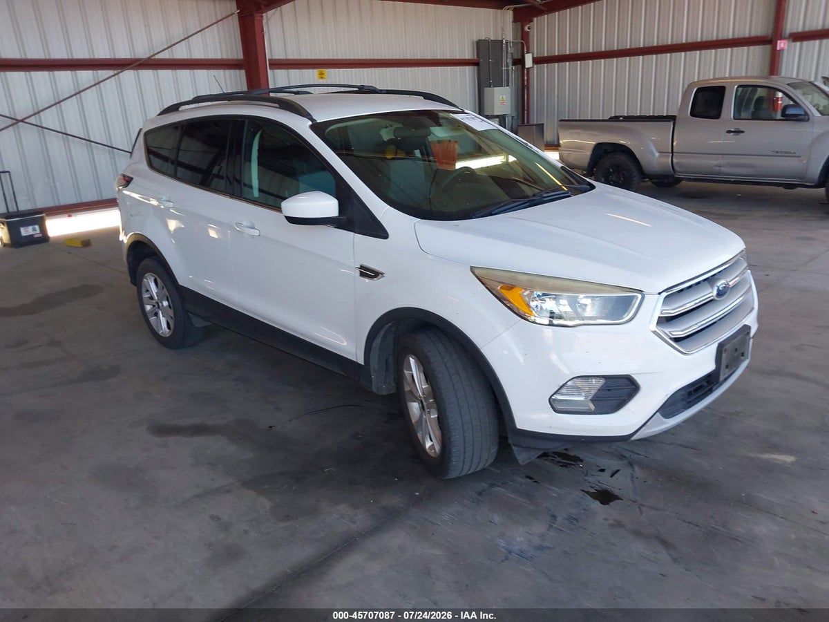 2018 FORD ESCAPE SE