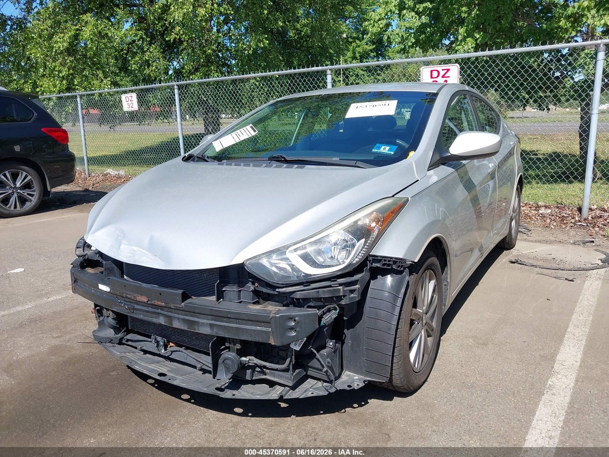 2015 HYUNDAI ELANTRA SE — снимка 2