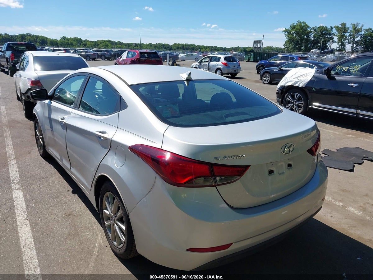 2015 HYUNDAI ELANTRA SE — снимка 3